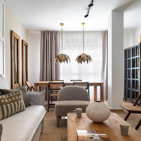 Magno Apartments Munoz Olive Sevilla Eksteriør billede